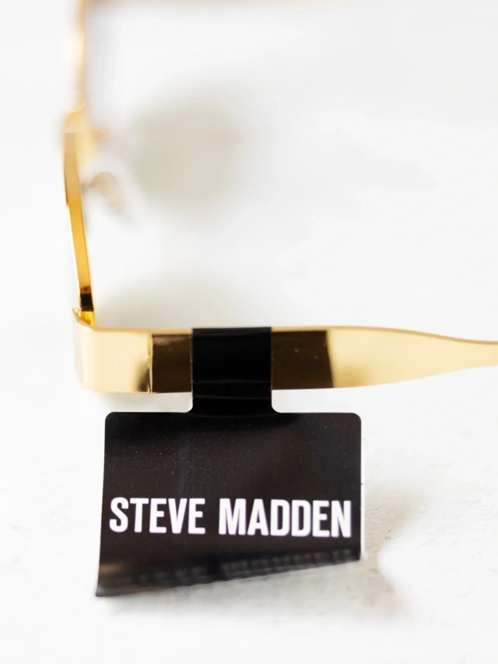 Steve Madden mystie hardware